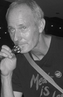 robin black and white