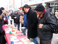 crowds 2